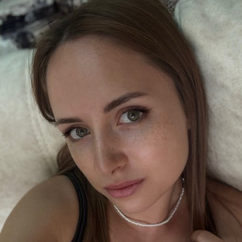 Яна