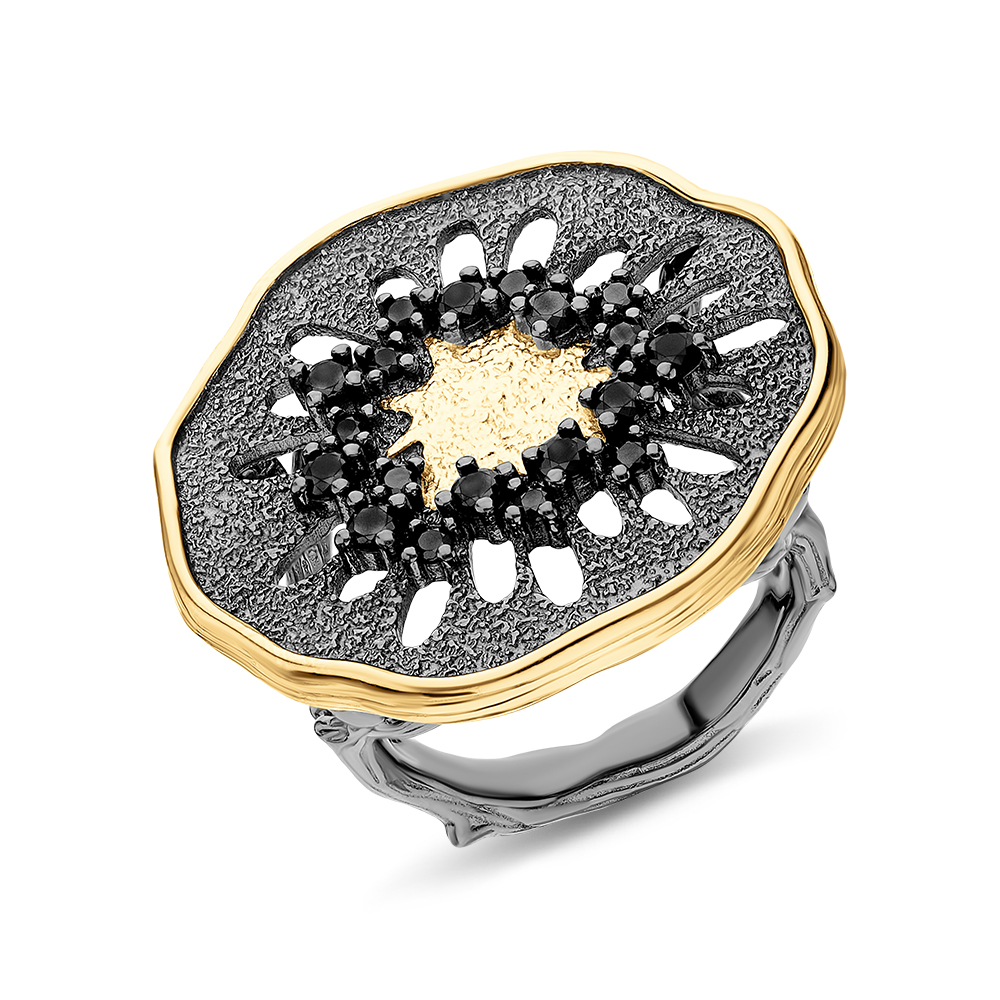 Серебряное кольцо со шпинелью в Краснодаре
